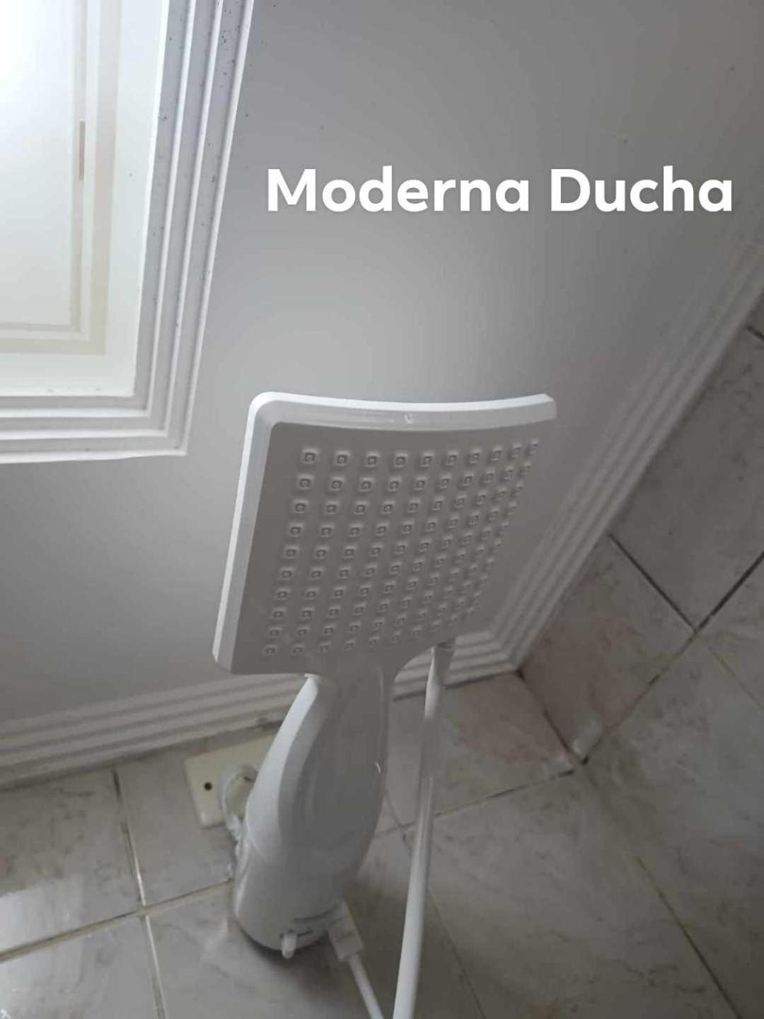 Apartamento Gonzaga 1 Quadra Praia c/ Manobrista Apartamento *